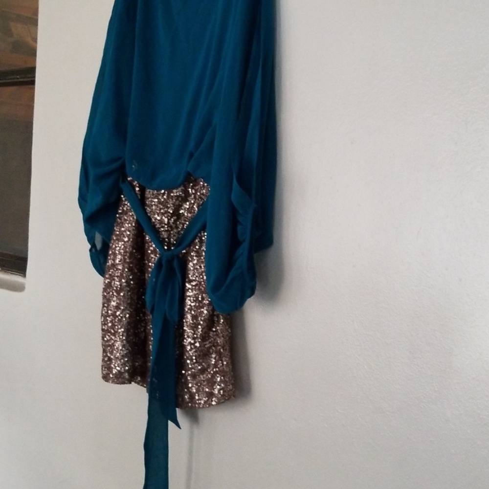 DRESS - Picture 5 of 7